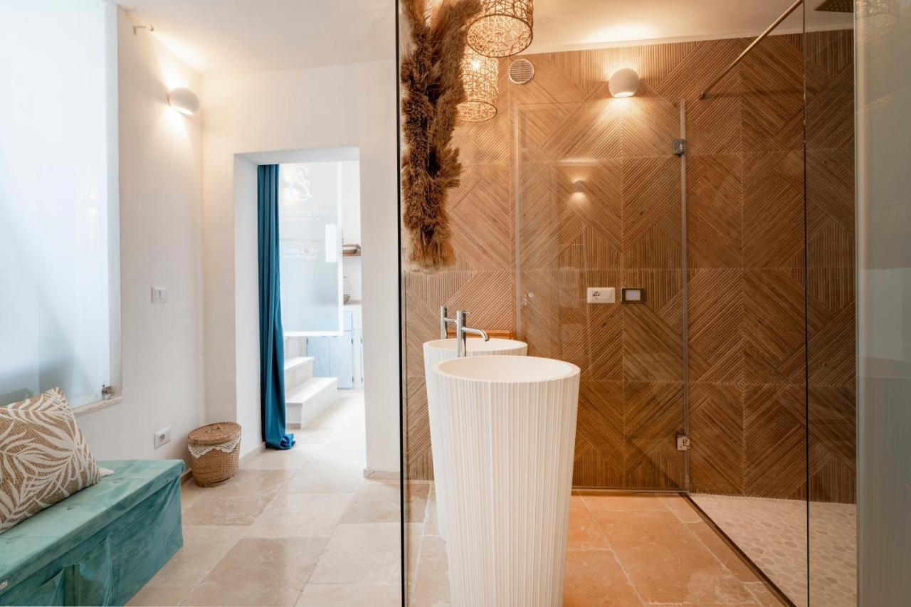 Apulia Charming Suites - Casa Lonfo Suite Sole โมโนโปลี ภายนอก รูปภาพ