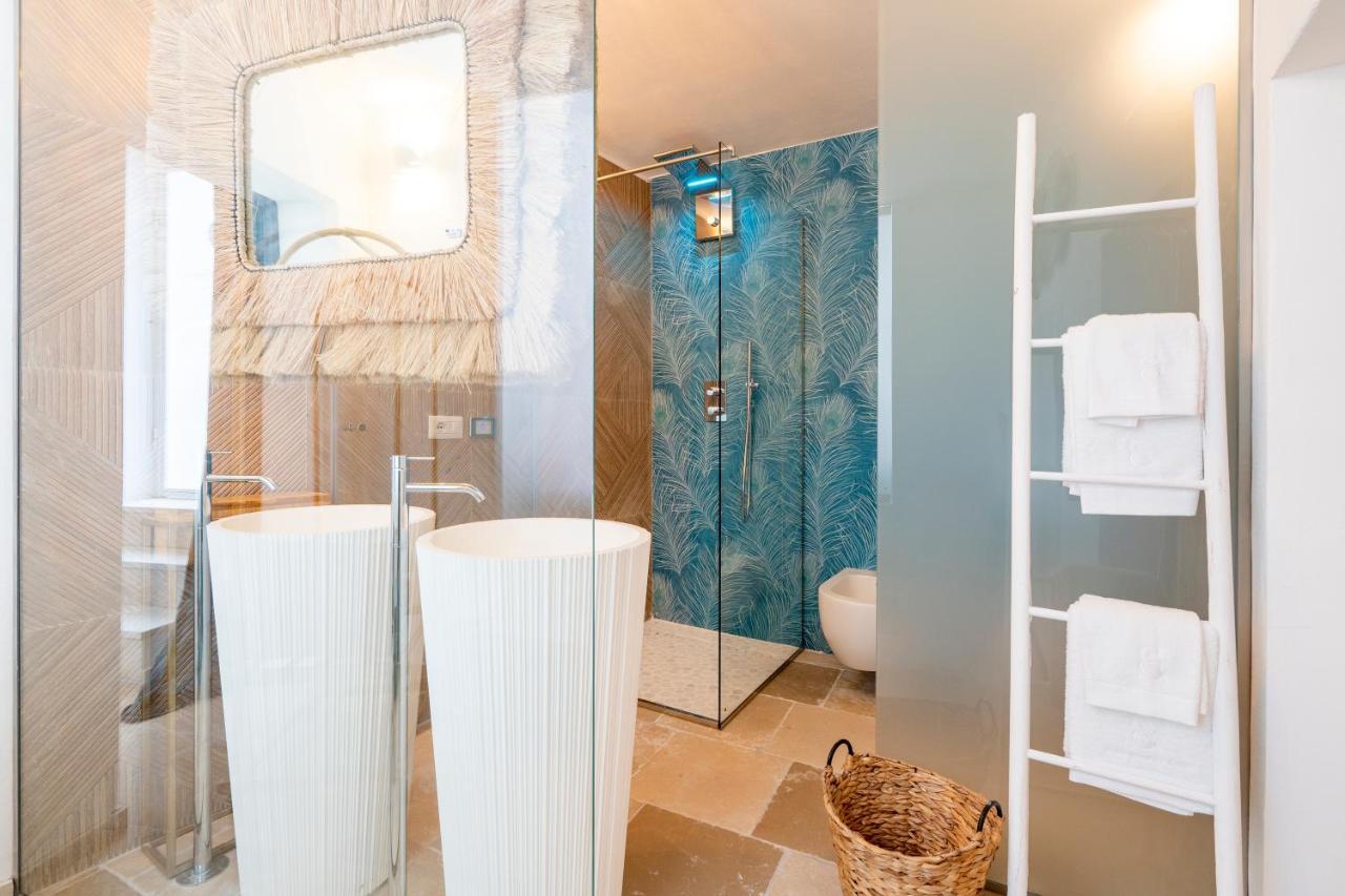 Apulia Charming Suites - Casa Lonfo Suite Sole โมโนโปลี ภายนอก รูปภาพ